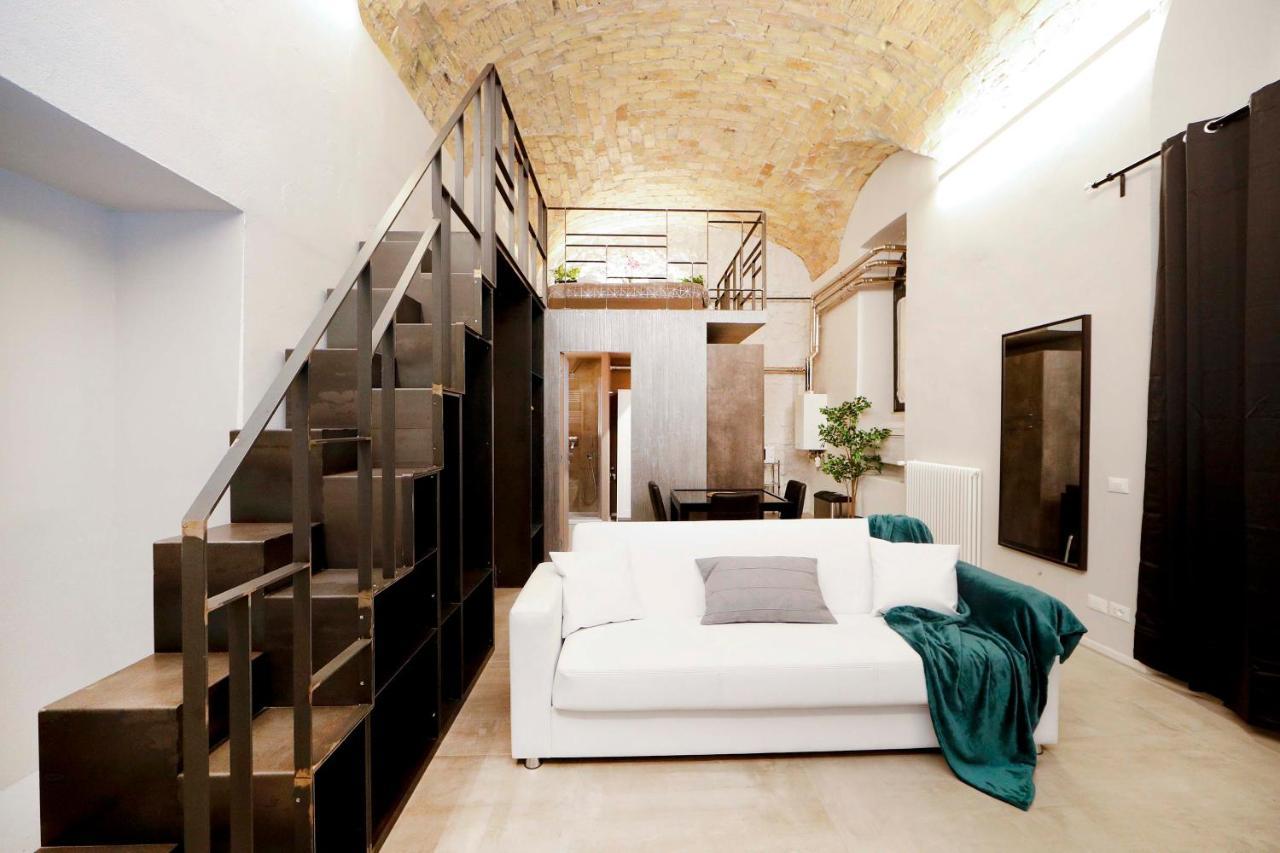 Post Industrial Loft Trastevere - Top Collection 로마 외부 사진